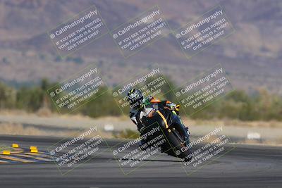 media/Nov-12-2023-SoCal Trackdays (Sun) [[5d1fba4e7d]]/Turn 14 (1035am)/